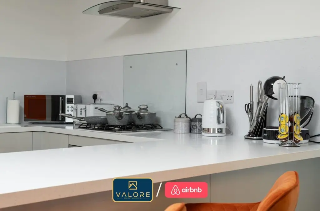 0435da14 5b4b 4a yr6W6