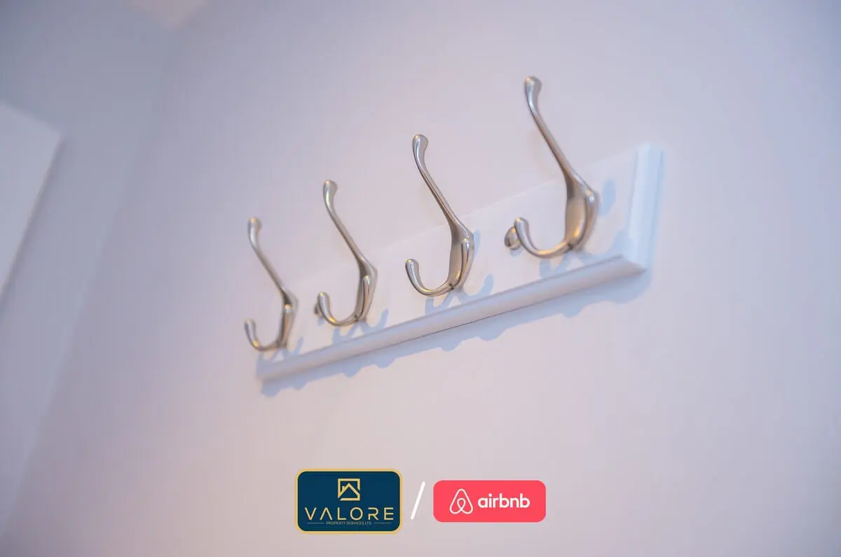 0a926847 36d1 4f UEsJL