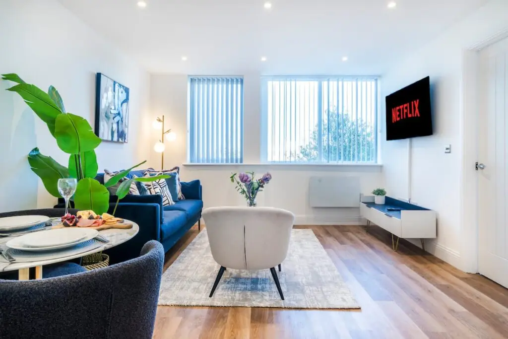 4af92c70 21ca 41 eBmuj