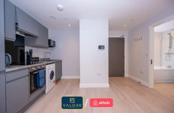 525d8672 dc1e 46 Aoh7