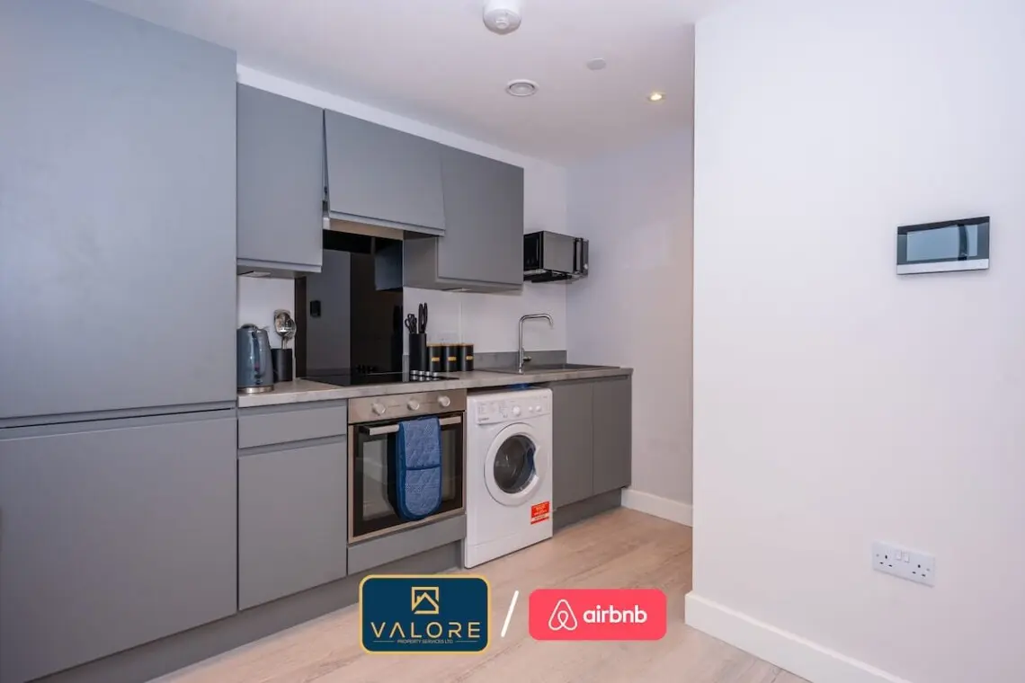 d301bc27 5443 4e mZqbn