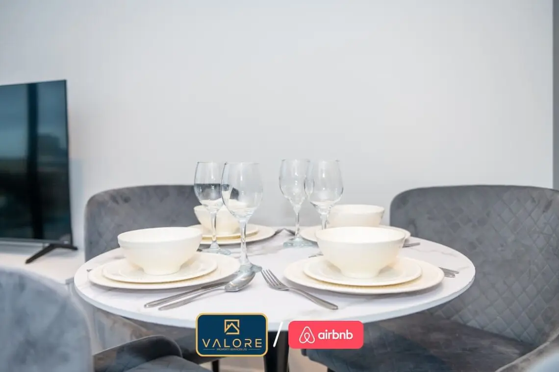 fb369769 928d 41 vO126