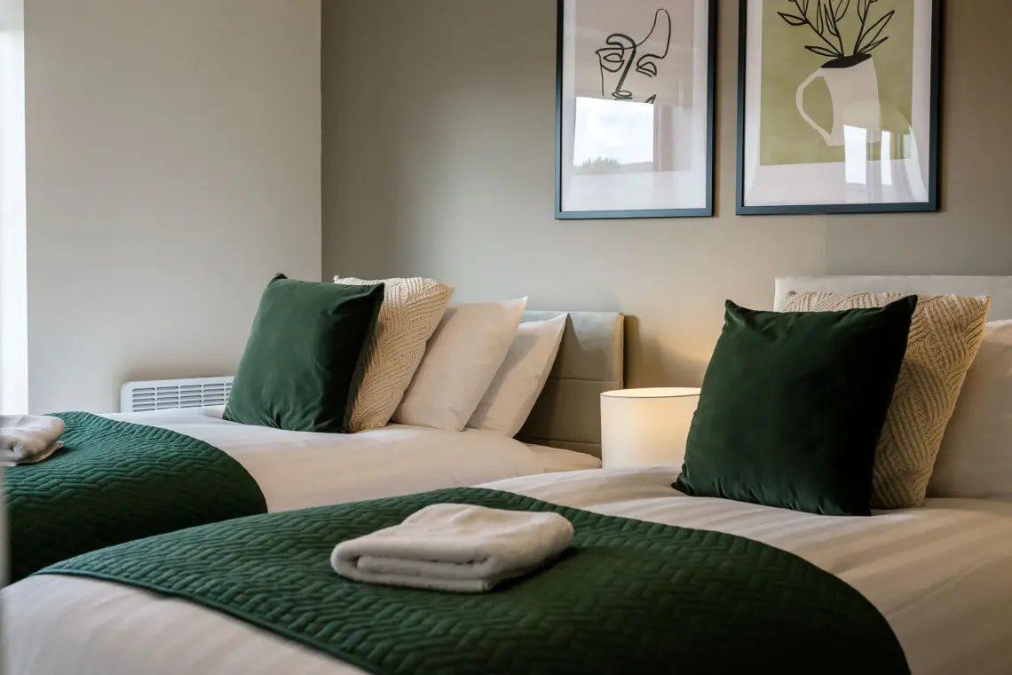 isfdkpscjvnwmfyyuarw