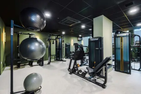 fuzwukxqi1rfcd7x9cqi