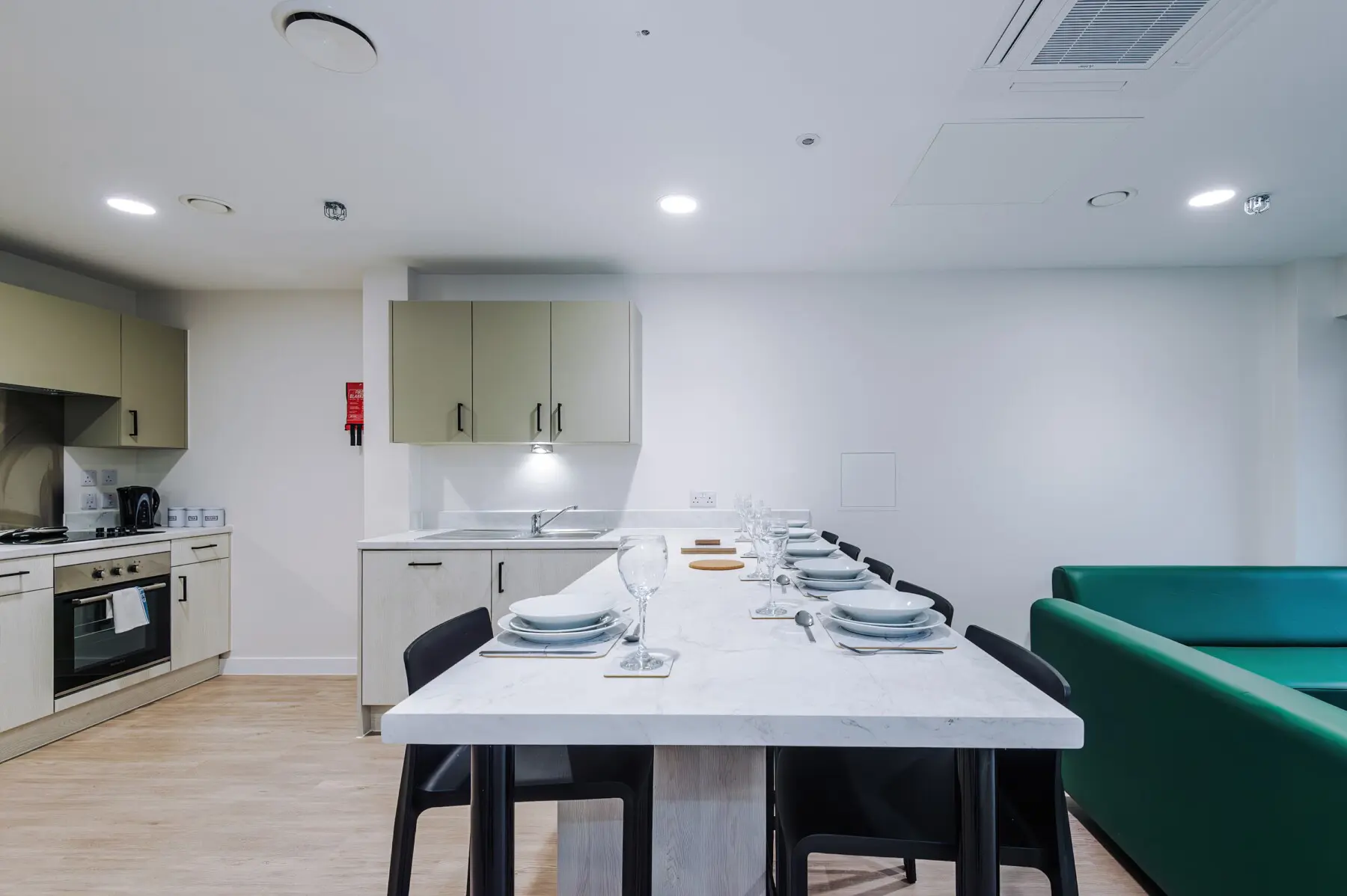 jn3c6a3wvpznauytyz9l