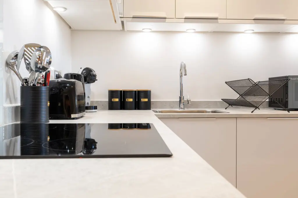 r7pobqdtf1dlqdlcaffn