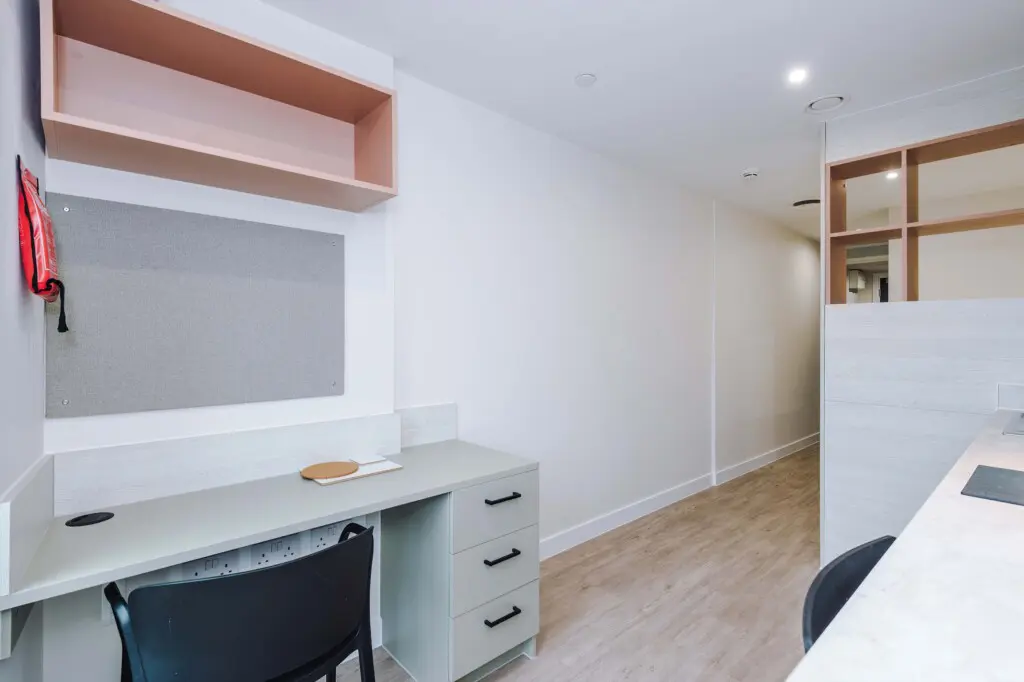 xnyftyzosps75ftlrfb6