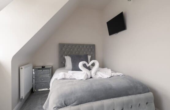 ab77f085 9509 43 i Zfy